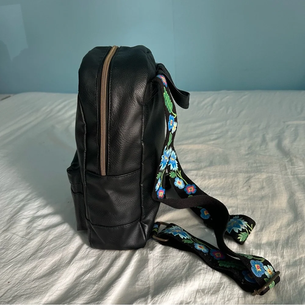 Small Black Backpack - Picture 6 of 8